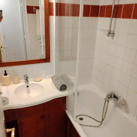 De L'arradoy 4 Personnes Uhart-Cize